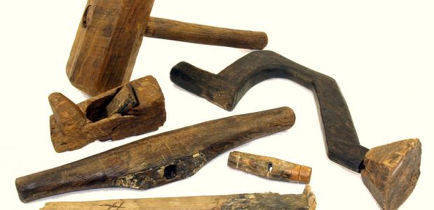 wijsvinger soep barsten Gereedschap: van geslepen stenen tot stalen instrumenten | IsGeschiedenis