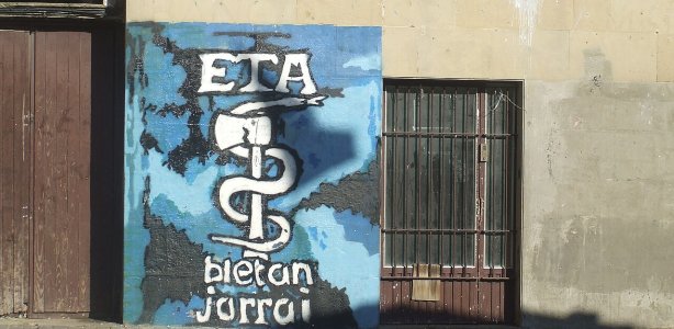 Muurschildering van de ETA Door Theklan - Eigen werk, Publiek domein ETA