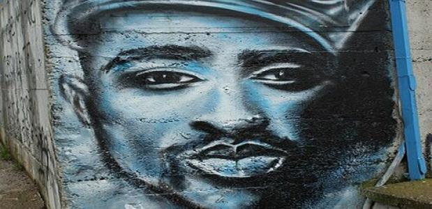 Muurschildering van de legendarische Tupac Shakur