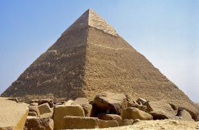 Piramide van Chefren in Gizeh