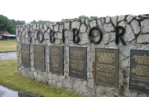 Sobibor gedenkteken vernieitingskamp