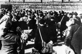 Deportatie van Joden vanuit Amsterdam naar Westerbork 