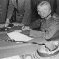 Op welke dag capituleerde het Duitse leger tijdens de Tweede Wereldoorlog?